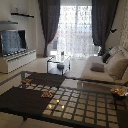 Sun And Ocean, Free Wifi *